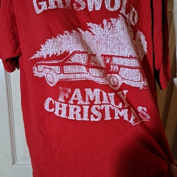 Ripple junction holiday T-shirt size large - Picture 3 of 4